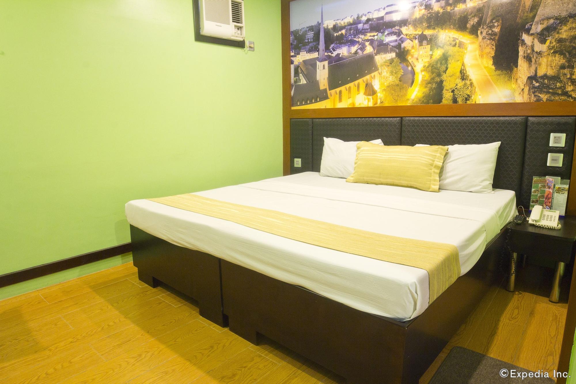 Eurotel Makati Makati City Ngoại thất bức ảnh