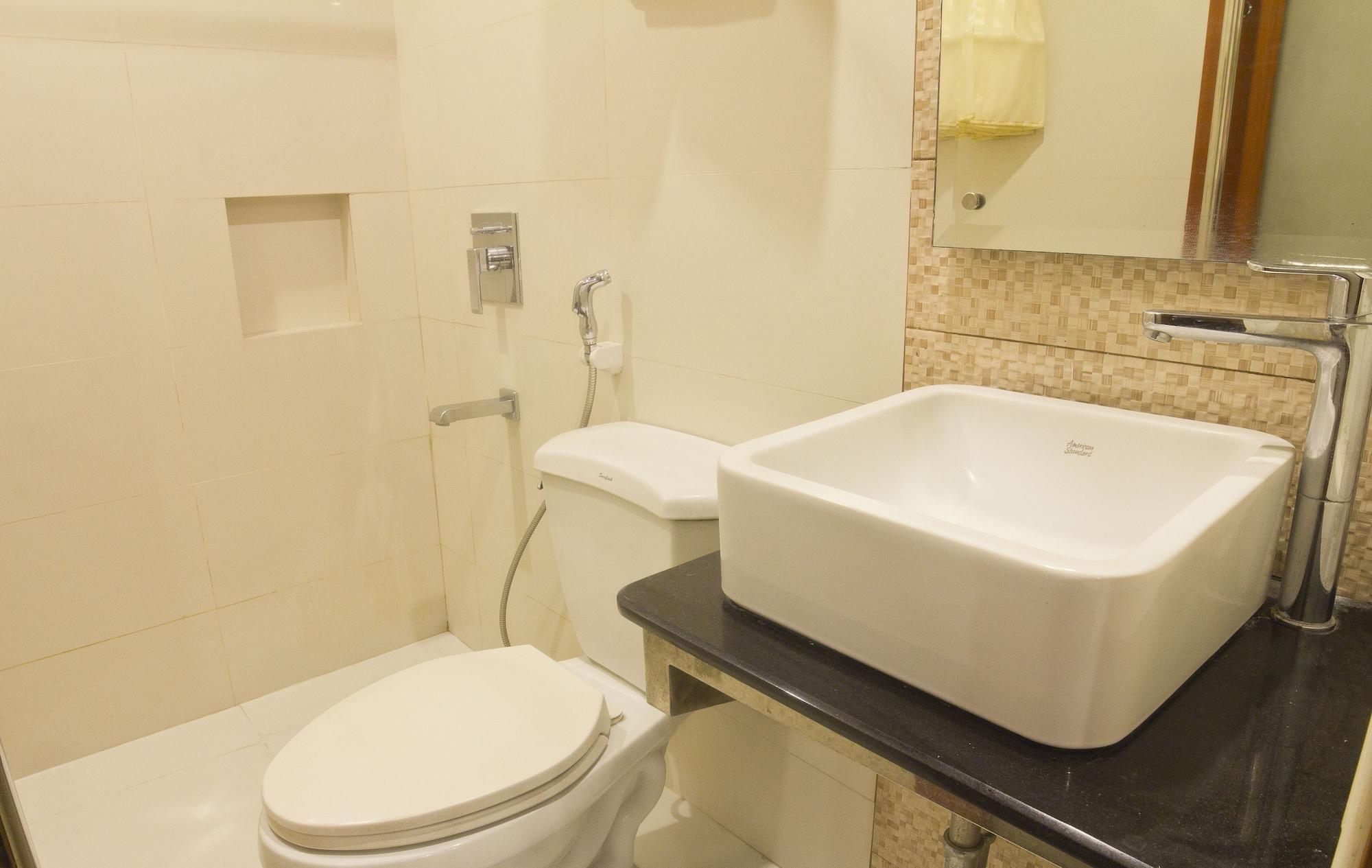 Eurotel Makati Makati City Ngoại thất bức ảnh