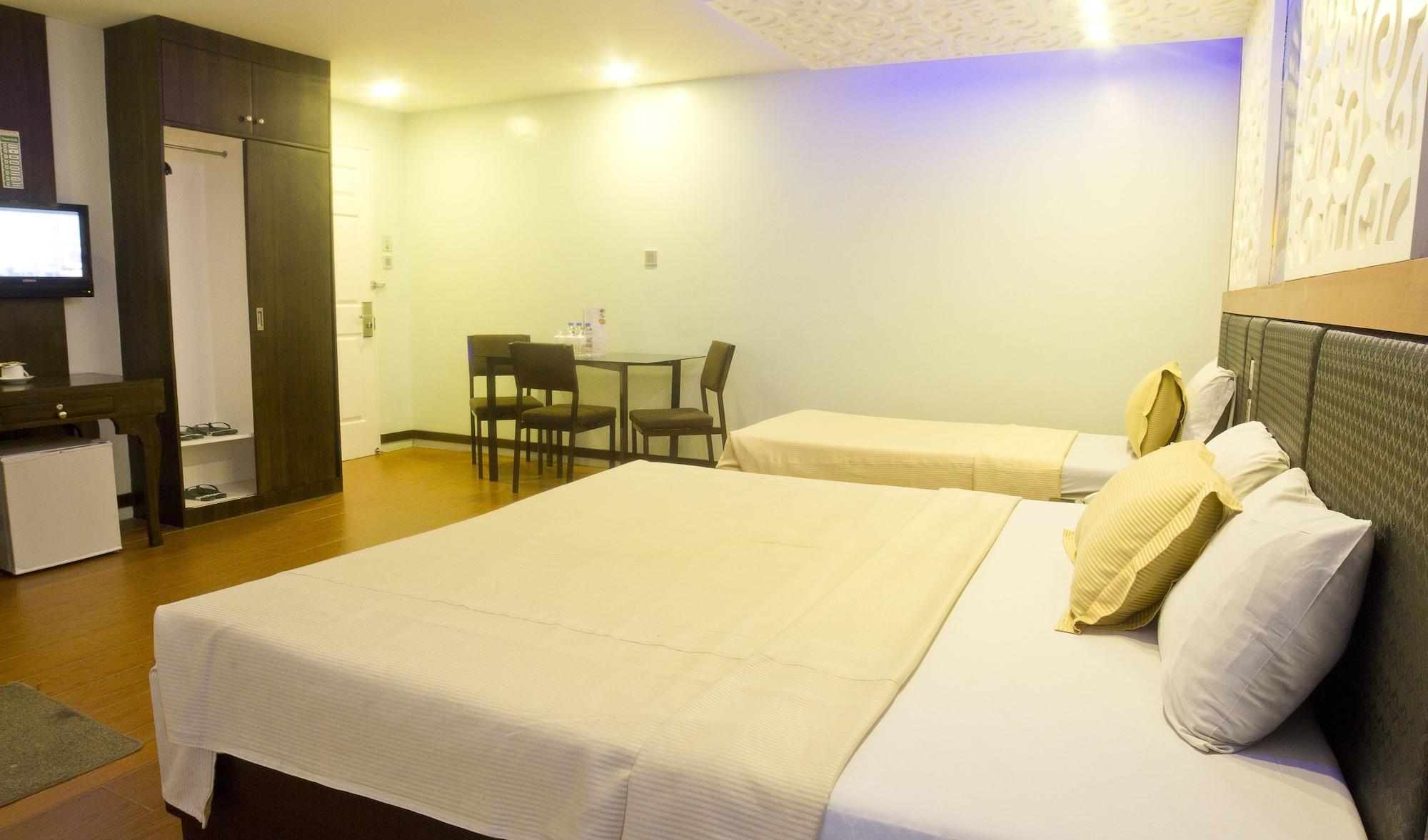 Eurotel Makati Makati City Ngoại thất bức ảnh