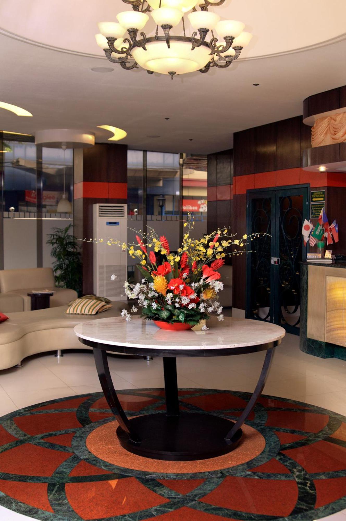 Eurotel Makati Makati City Ngoại thất bức ảnh