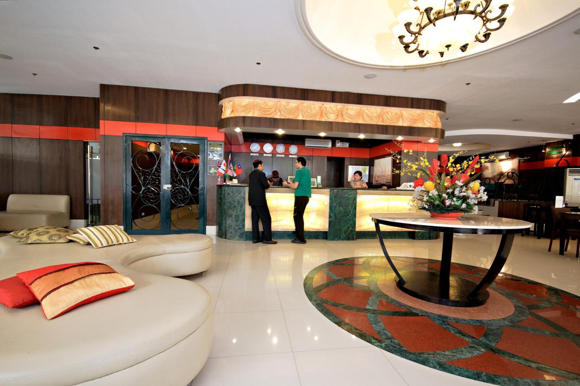 Eurotel Makati Makati City Ngoại thất bức ảnh