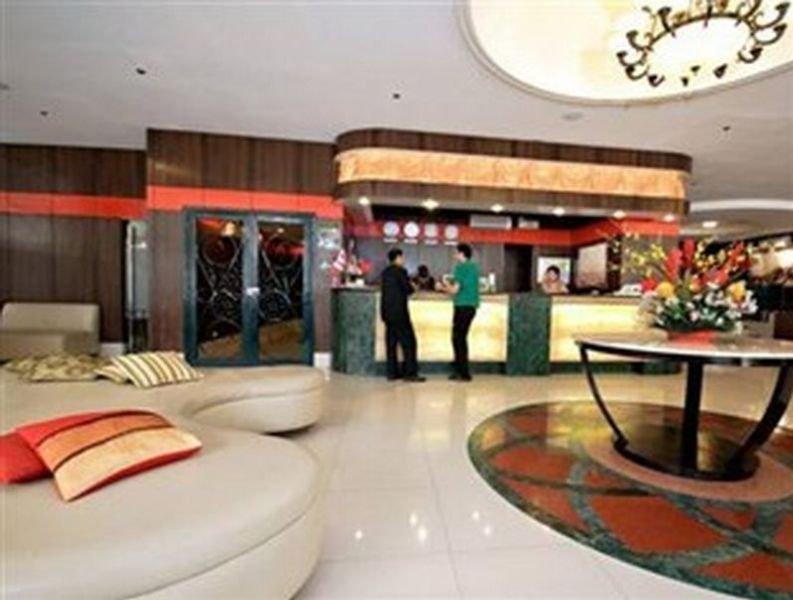 Eurotel Makati Makati City Ngoại thất bức ảnh